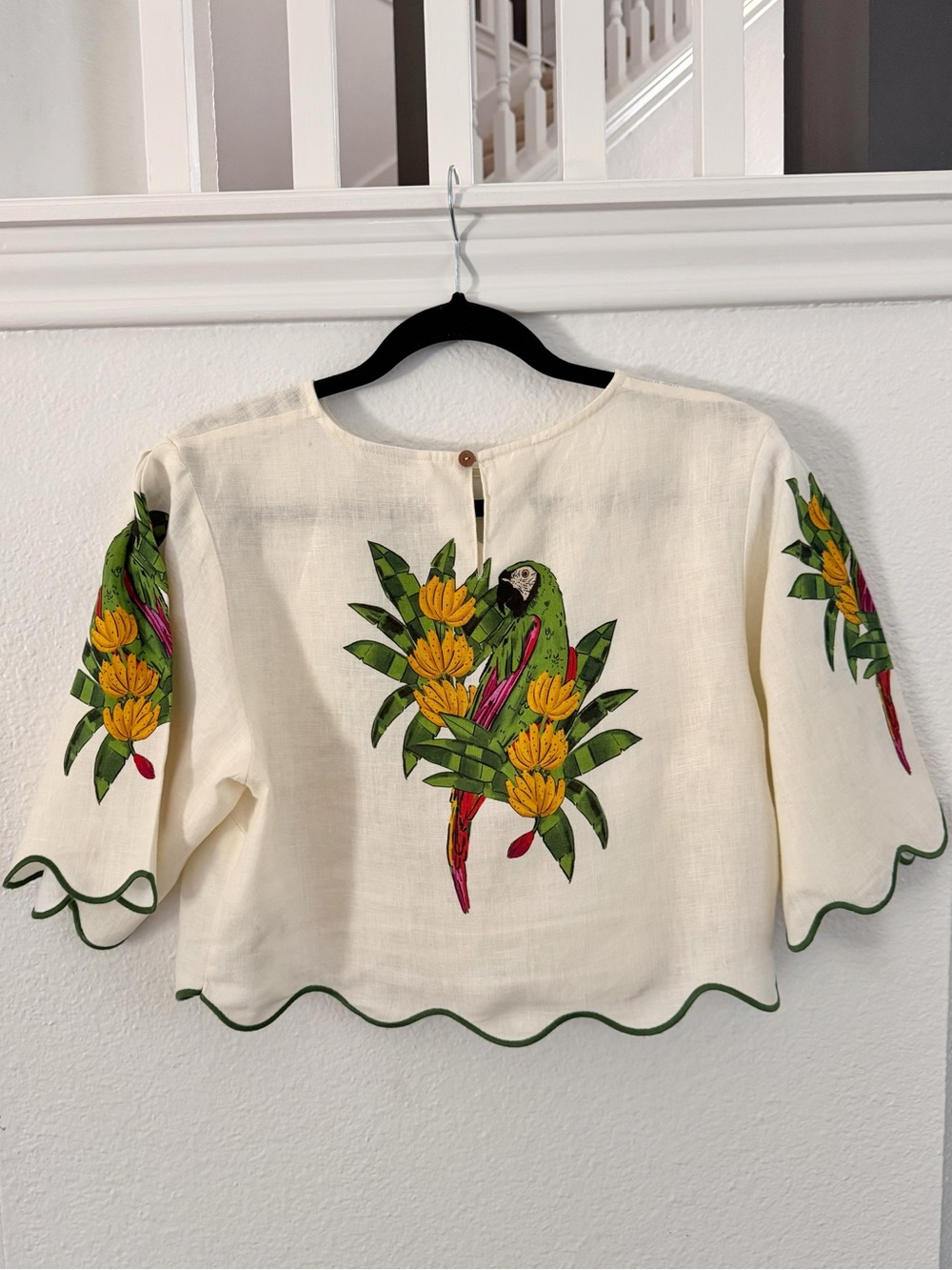 FARM Rio Maracana Bird Linen Cropped Top SZ M - Picture 3 of 3